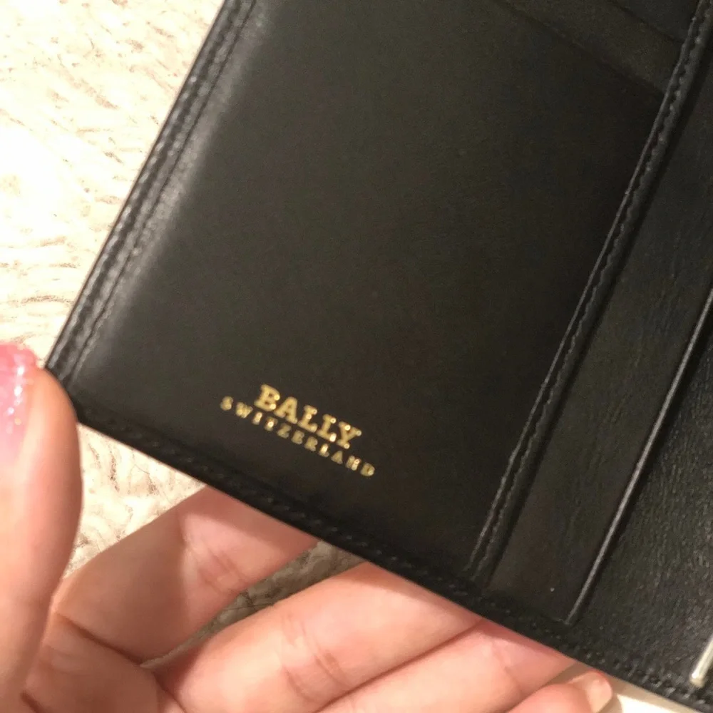 Bally wallet